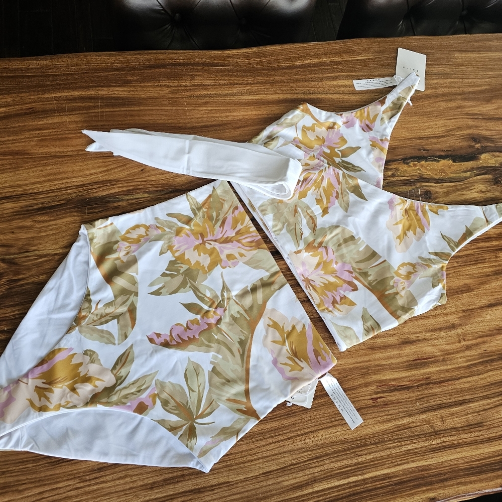 Baiia 4 piece Reversible Swimsuit NWT - size 14